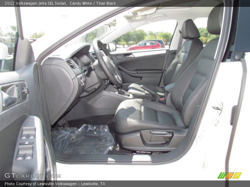 Candy White / Titan Black 2012 Volkswagen Jetta SEL Sedan