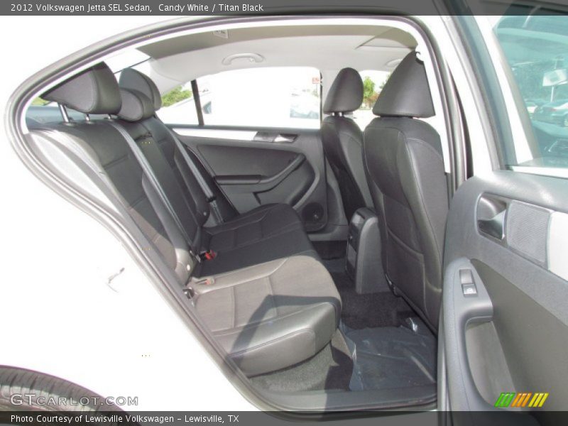 Candy White / Titan Black 2012 Volkswagen Jetta SEL Sedan