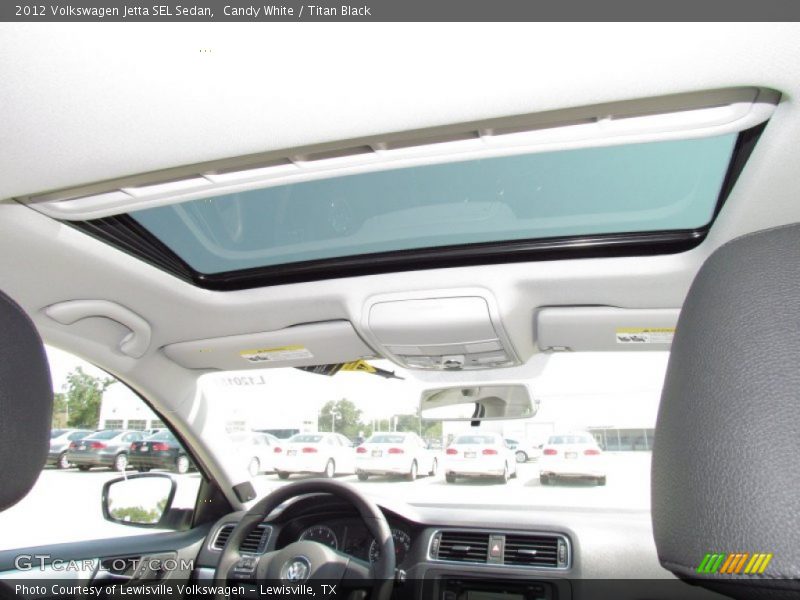Candy White / Titan Black 2012 Volkswagen Jetta SEL Sedan