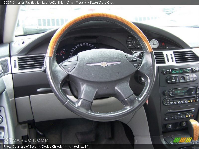  2007 Pacifica Limited AWD Steering Wheel