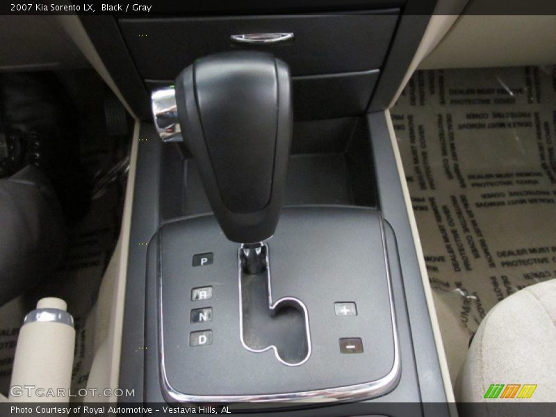 Black / Gray 2007 Kia Sorento LX
