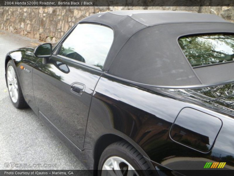 Berlina Black / Black 2004 Honda S2000 Roadster