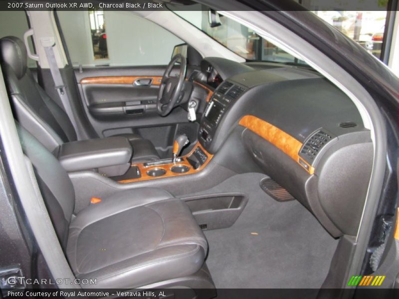 Charcoal Black / Black 2007 Saturn Outlook XR AWD