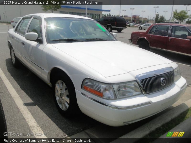 Vibrant White / Medium Parchment 2005 Mercury Grand Marquis LS