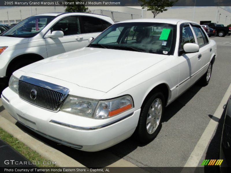 Vibrant White / Medium Parchment 2005 Mercury Grand Marquis LS
