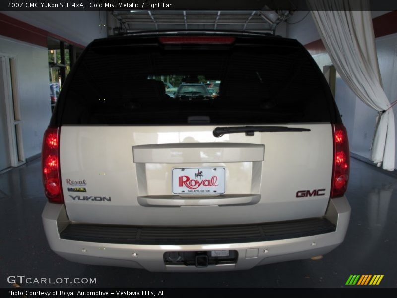 Gold Mist Metallic / Light Tan 2007 GMC Yukon SLT 4x4