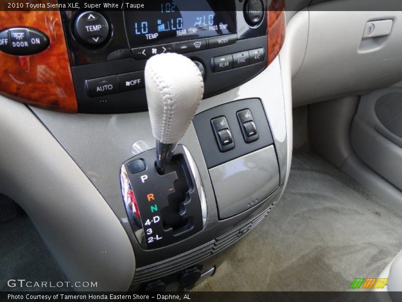  2010 Sienna XLE 5 Speed ECT-i Automatic Shifter