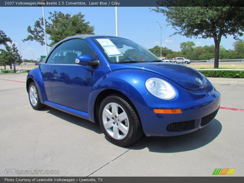 Front 3/4 View of 2007 New Beetle 2.5 Convertible