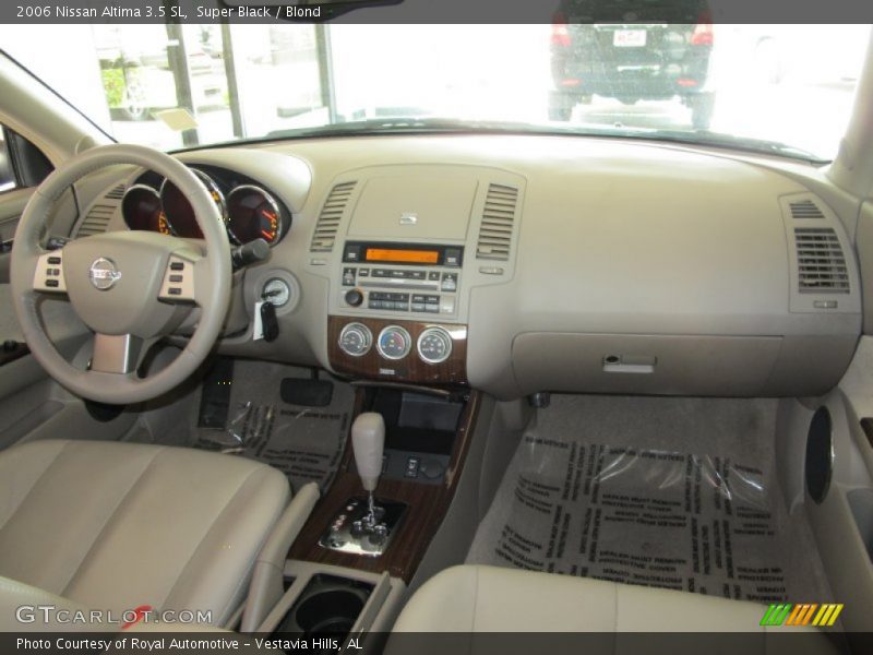 Super Black / Blond 2006 Nissan Altima 3.5 SL
