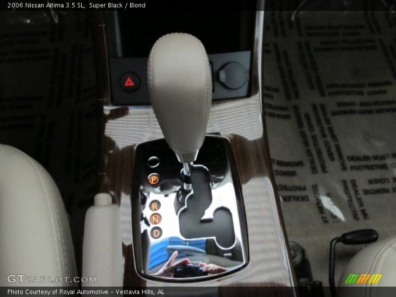 Super Black / Blond 2006 Nissan Altima 3.5 SL