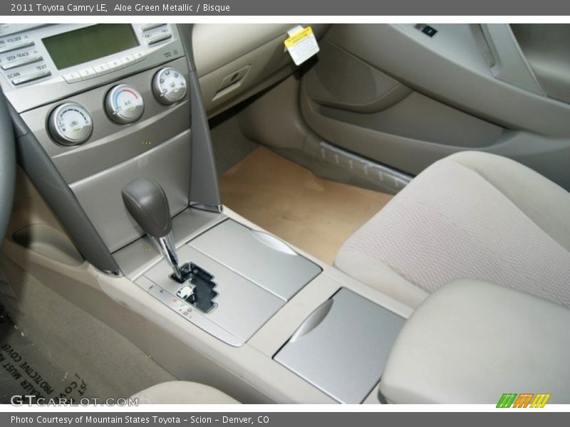 Aloe Green Metallic / Bisque 2011 Toyota Camry LE