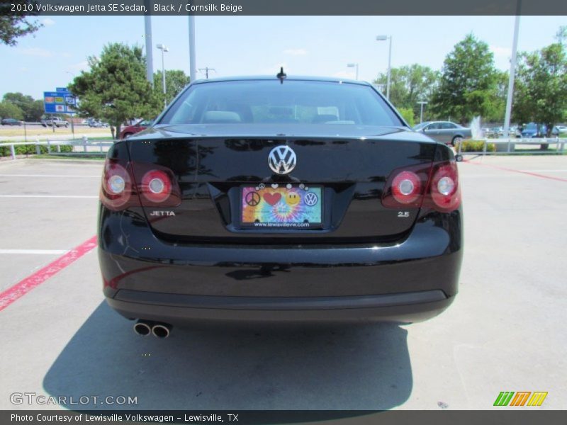 Black / Cornsilk Beige 2010 Volkswagen Jetta SE Sedan