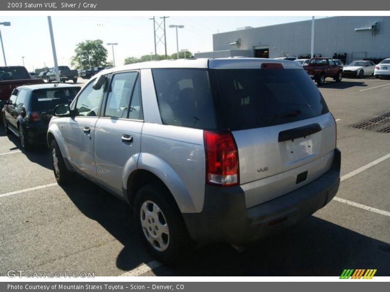 Silver / Gray 2003 Saturn VUE