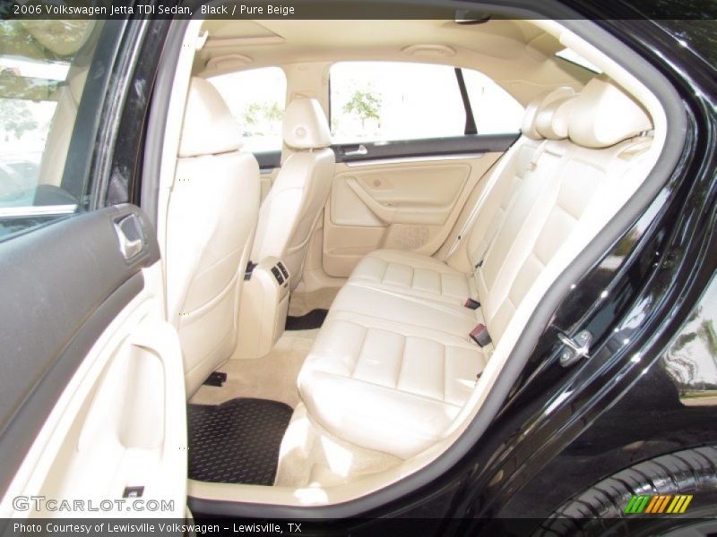 Black / Pure Beige 2006 Volkswagen Jetta TDI Sedan