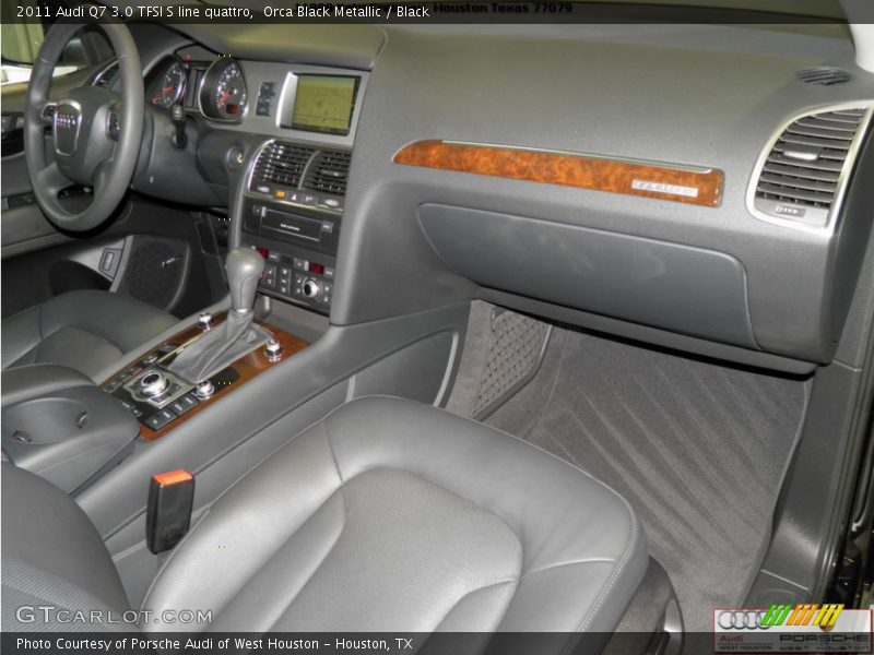 Orca Black Metallic / Black 2011 Audi Q7 3.0 TFSI S line quattro
