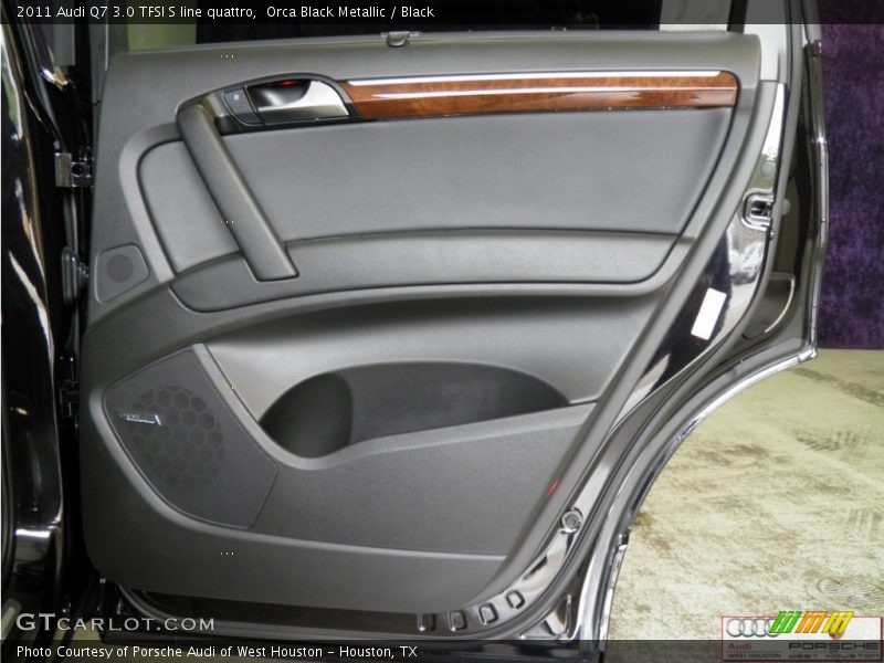 Orca Black Metallic / Black 2011 Audi Q7 3.0 TFSI S line quattro