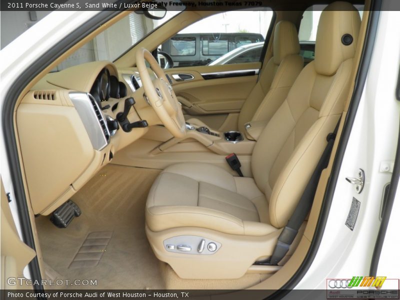 Sand White / Luxor Beige 2011 Porsche Cayenne S