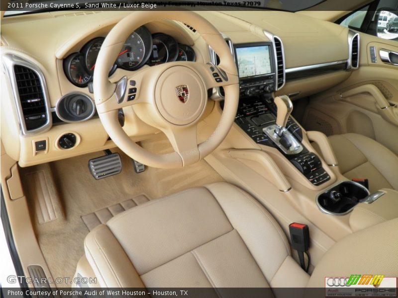 Sand White / Luxor Beige 2011 Porsche Cayenne S