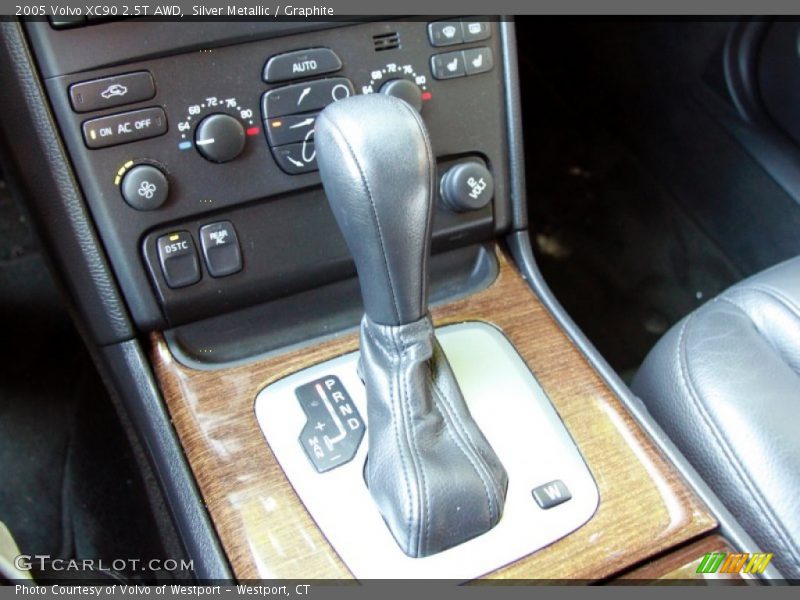 Silver Metallic / Graphite 2005 Volvo XC90 2.5T AWD