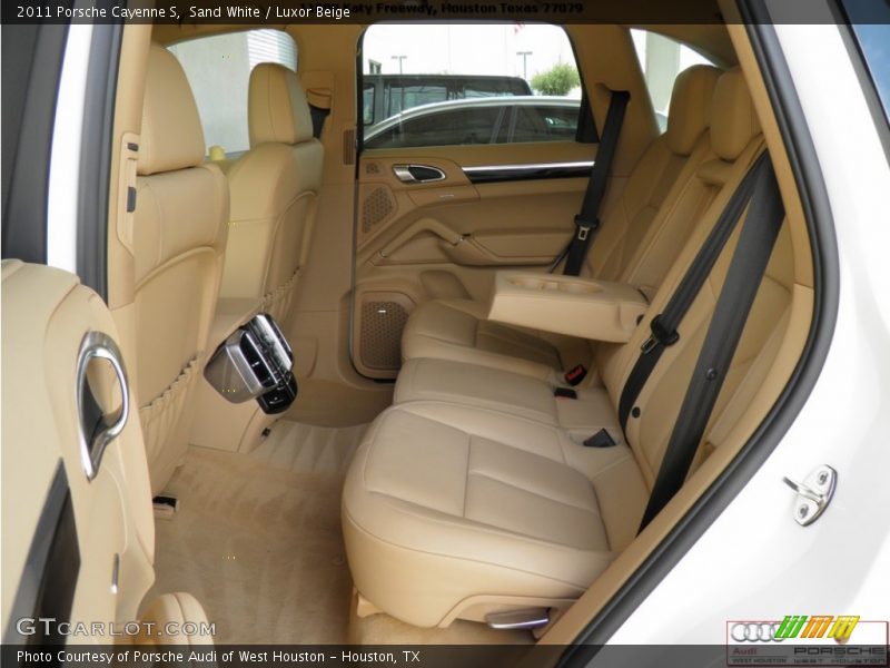 Sand White / Luxor Beige 2011 Porsche Cayenne S