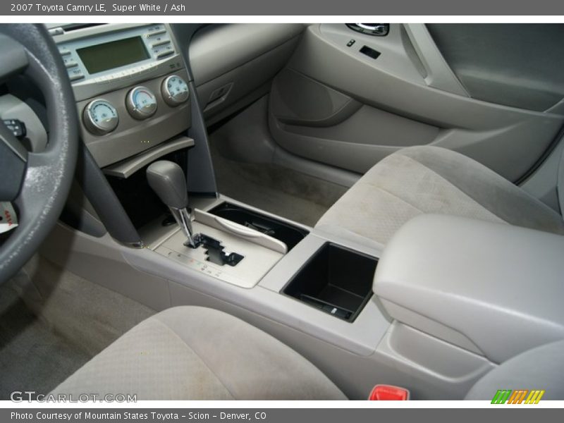 Super White / Ash 2007 Toyota Camry LE