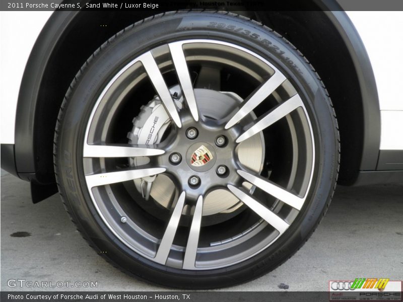 Sand White / Luxor Beige 2011 Porsche Cayenne S