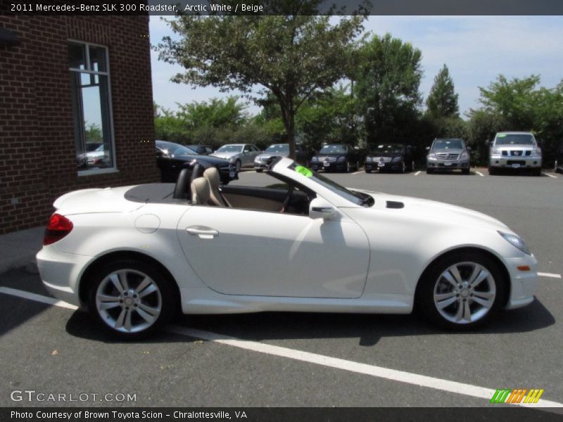 Arctic White / Beige 2011 Mercedes-Benz SLK 300 Roadster