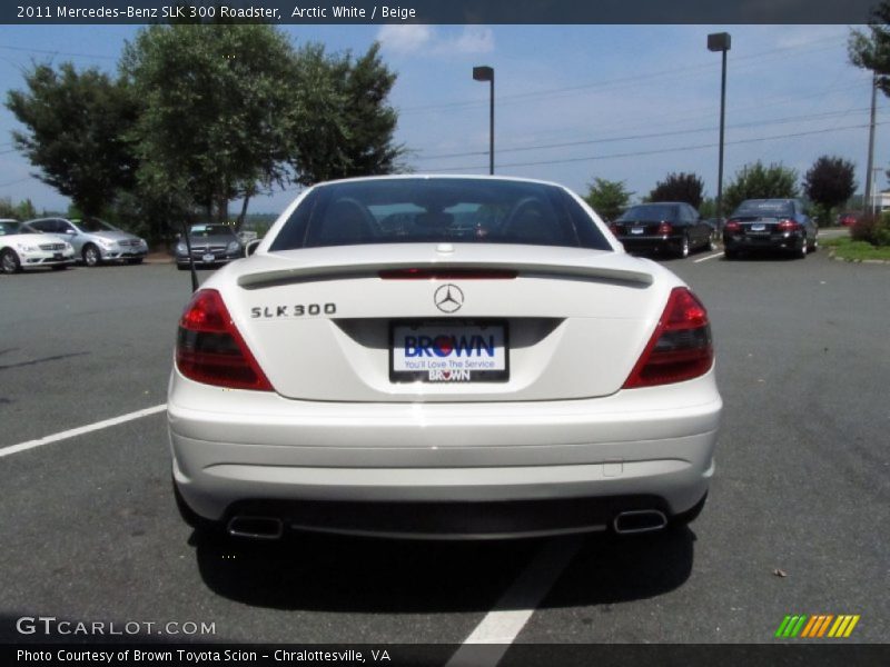 Arctic White / Beige 2011 Mercedes-Benz SLK 300 Roadster