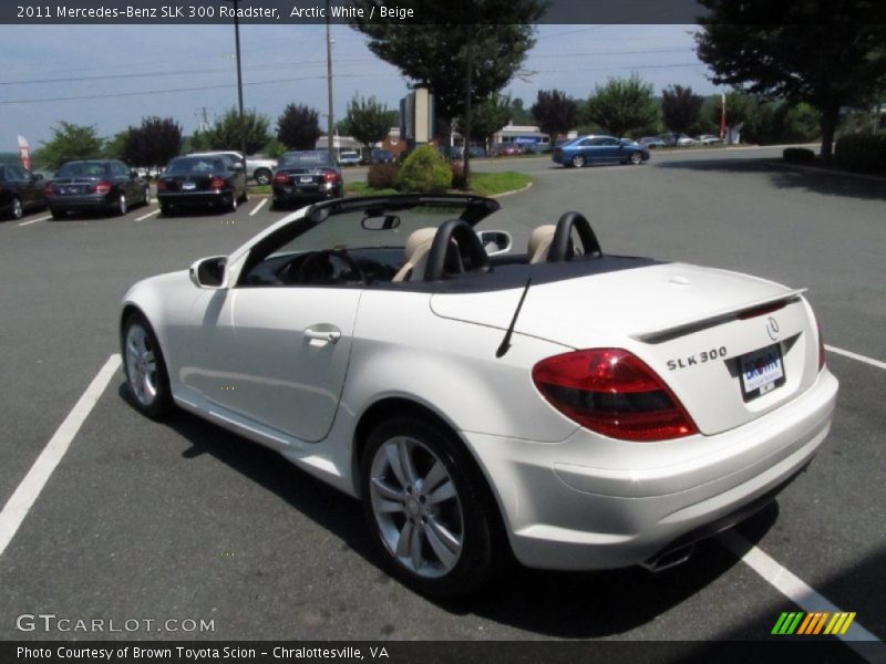 Arctic White / Beige 2011 Mercedes-Benz SLK 300 Roadster