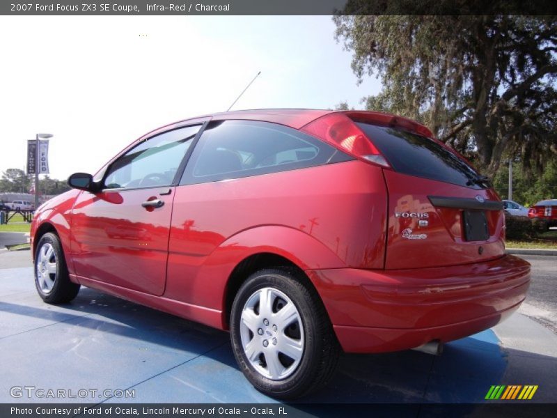 Infra-Red / Charcoal 2007 Ford Focus ZX3 SE Coupe