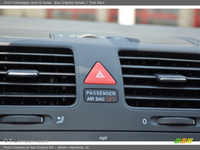 Blue Graphite Metallic / Titan Black 2010 Volkswagen Jetta SE Sedan