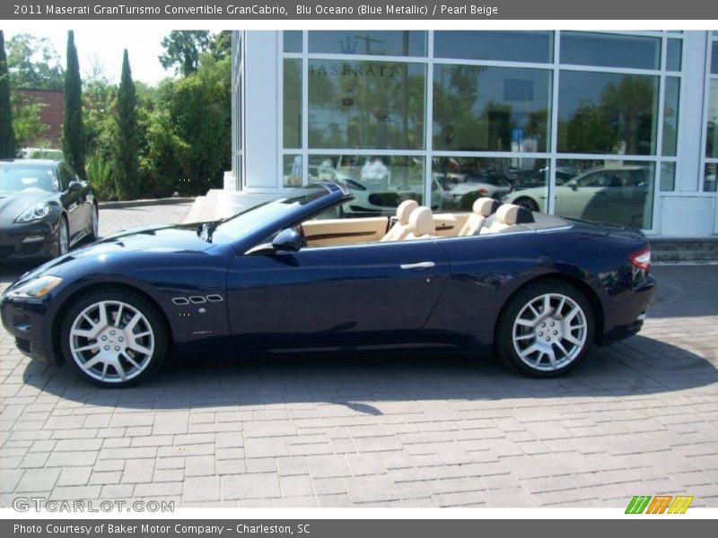 Blu Oceano (Blue Metallic) / Pearl Beige 2011 Maserati GranTurismo Convertible GranCabrio
