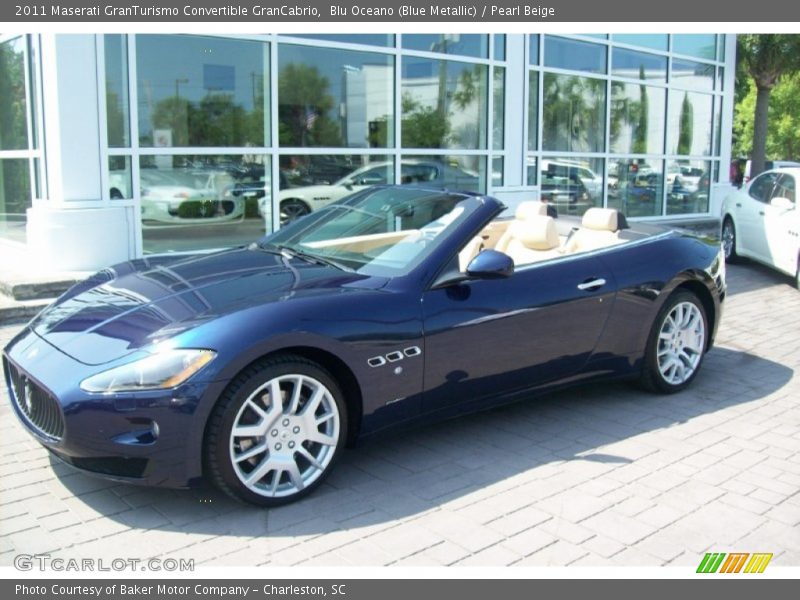  2011 GranTurismo Convertible GranCabrio Blu Oceano (Blue Metallic)