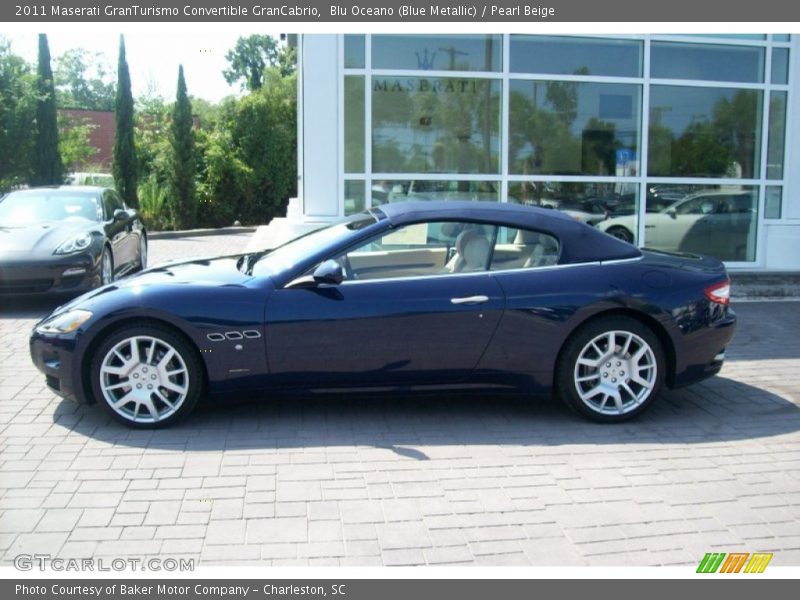 Blu Oceano (Blue Metallic) / Pearl Beige 2011 Maserati GranTurismo Convertible GranCabrio