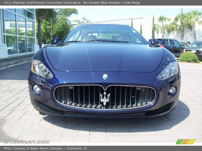 Blu Oceano (Blue Metallic) / Pearl Beige 2011 Maserati GranTurismo Convertible GranCabrio