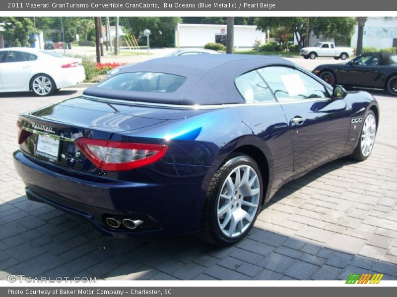 Blu Oceano (Blue Metallic) / Pearl Beige 2011 Maserati GranTurismo Convertible GranCabrio