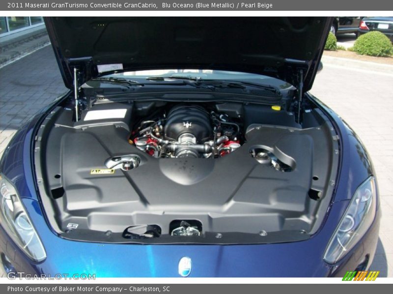 Blu Oceano (Blue Metallic) / Pearl Beige 2011 Maserati GranTurismo Convertible GranCabrio
