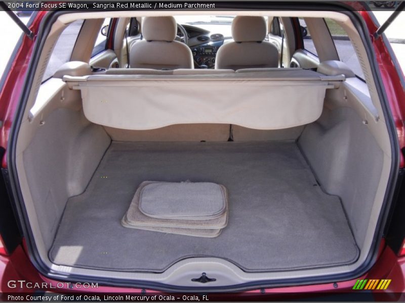  2004 Focus SE Wagon Trunk