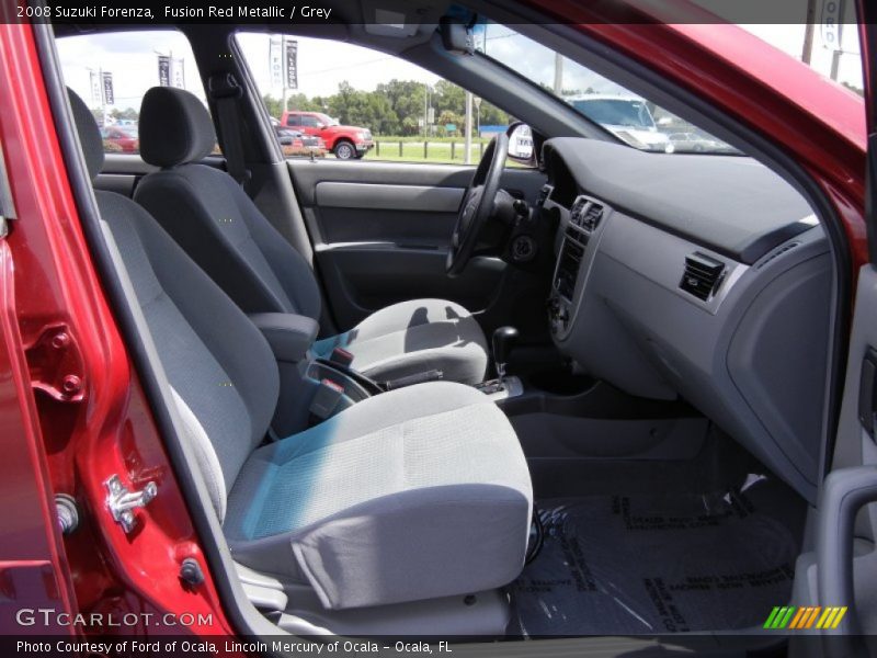 Fusion Red Metallic / Grey 2008 Suzuki Forenza