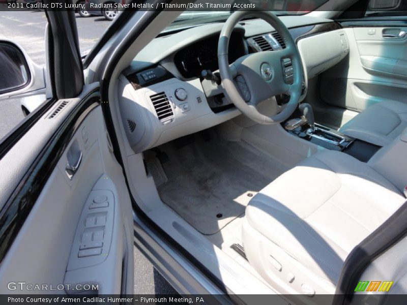 Radiant Silver Metallic / Titanium/Dark Titanium Accents 2011 Cadillac DTS Luxury