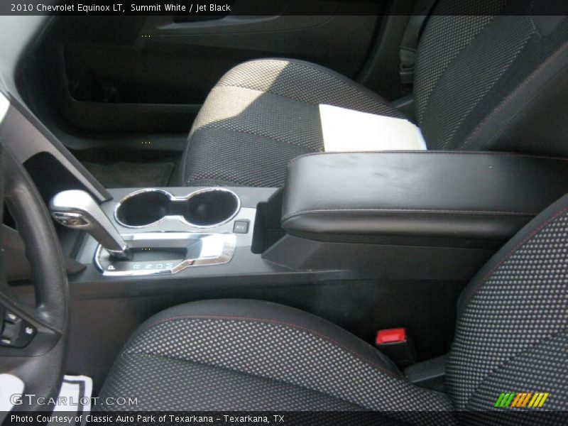 Summit White / Jet Black 2010 Chevrolet Equinox LT