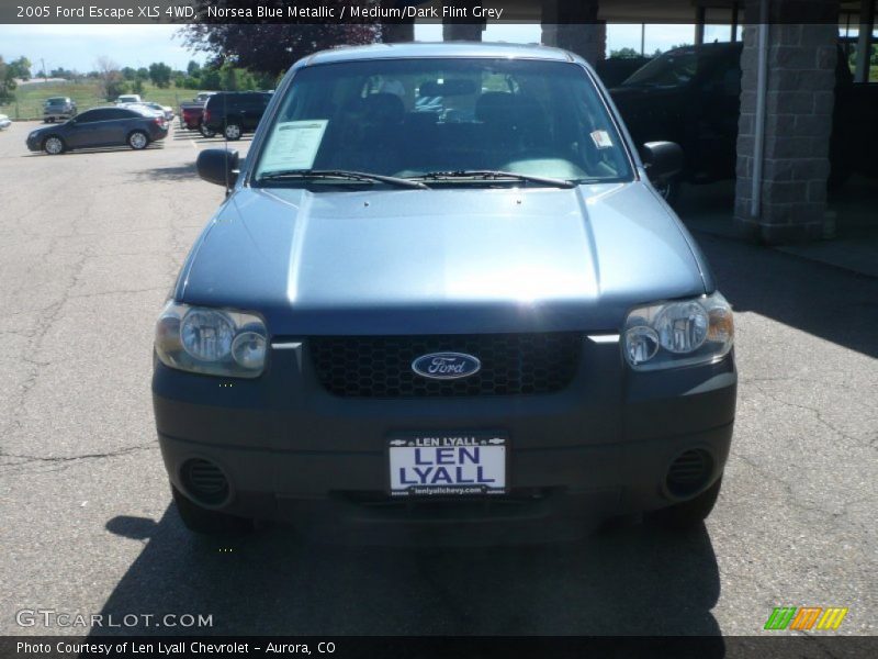 Norsea Blue Metallic / Medium/Dark Flint Grey 2005 Ford Escape XLS 4WD