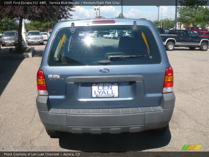 Norsea Blue Metallic / Medium/Dark Flint Grey 2005 Ford Escape XLS 4WD