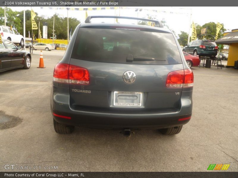 Shadow Blue Metallic / Pure Beige 2004 Volkswagen Touareg V6