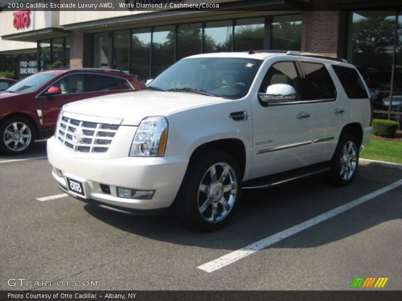 White Diamond / Cashmere/Cocoa 2010 Cadillac Escalade Luxury AWD