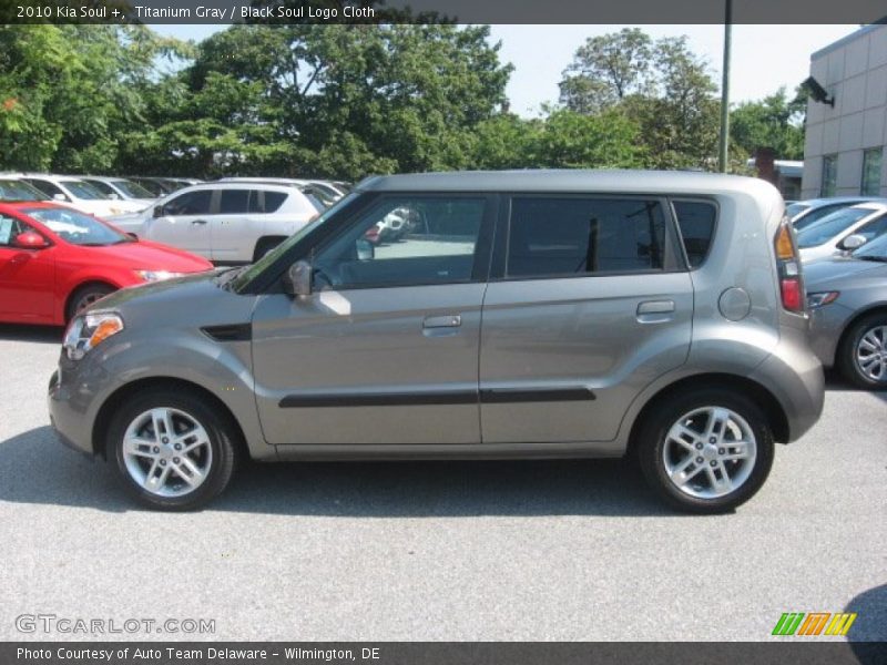 Titanium Gray / Black Soul Logo Cloth 2010 Kia Soul +