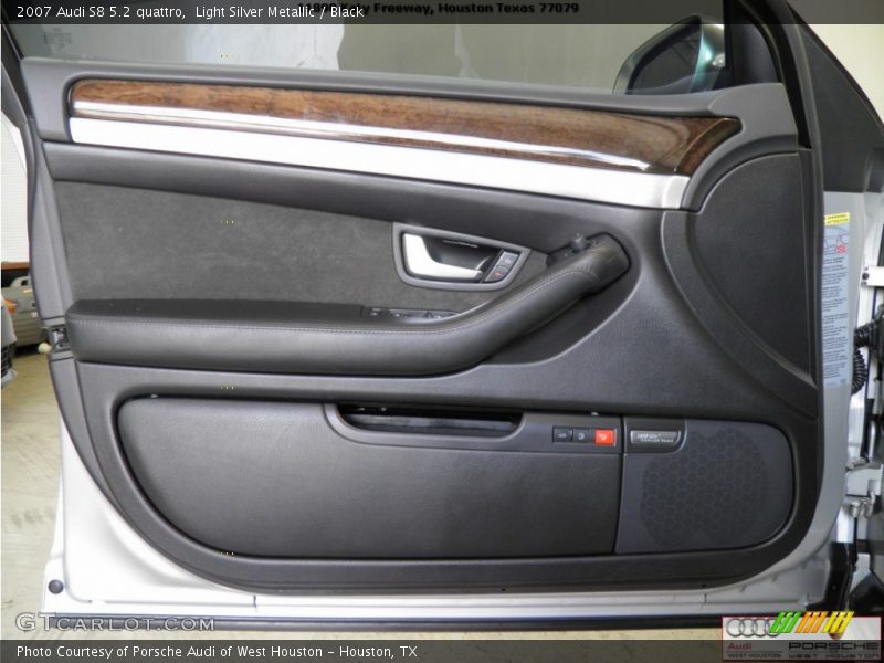 Light Silver Metallic / Black 2007 Audi S8 5.2 quattro