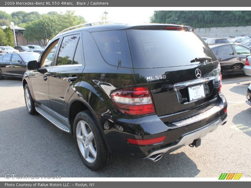 Black / Cashmere 2009 Mercedes-Benz ML 550 4Matic