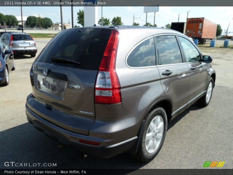  2011 CR-V SE 4WD Urban Titanium Metallic