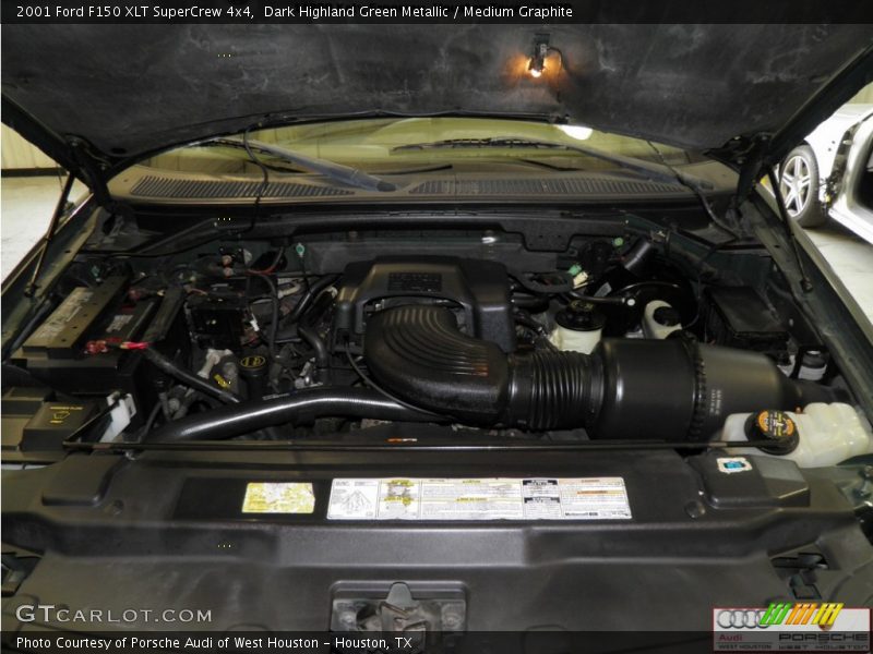Dark Highland Green Metallic / Medium Graphite 2001 Ford F150 XLT SuperCrew 4x4